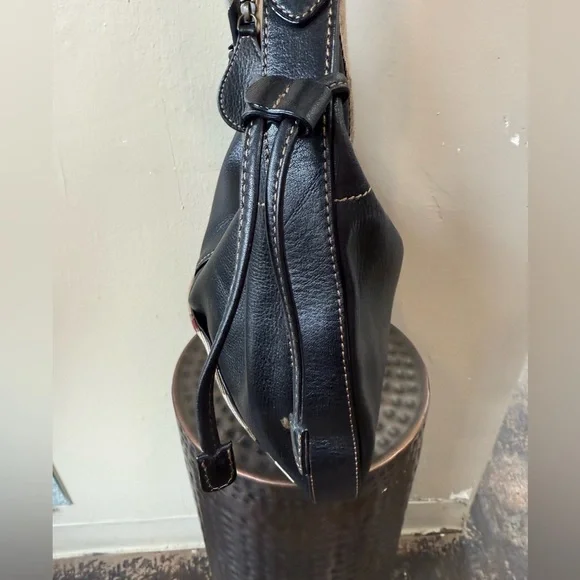 Burberry Brook Black Pebbled Leather Shoulder Bag Nova Check Trim - Picture 9 of 12